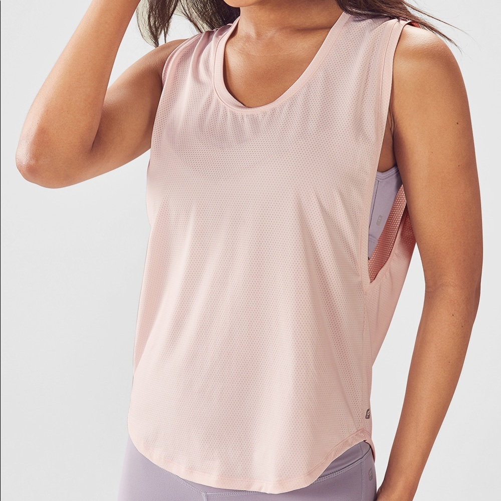 ⭐️ NWT ⭐️ Fabletics Janis Graphic Mesh Tank